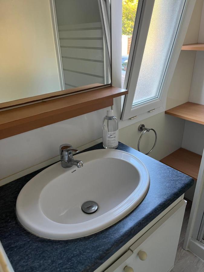 Mobil Home Bungalow 6 Personnes Villeneuve Loubet Plage Marina Baie Des Anges Exteriör bild