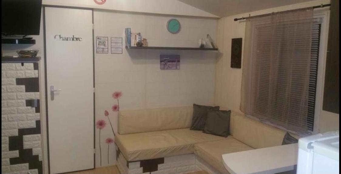 Mobil Home Bungalow 6 Personnes Villeneuve Loubet Plage Marina Baie Des Anges Exteriör bild